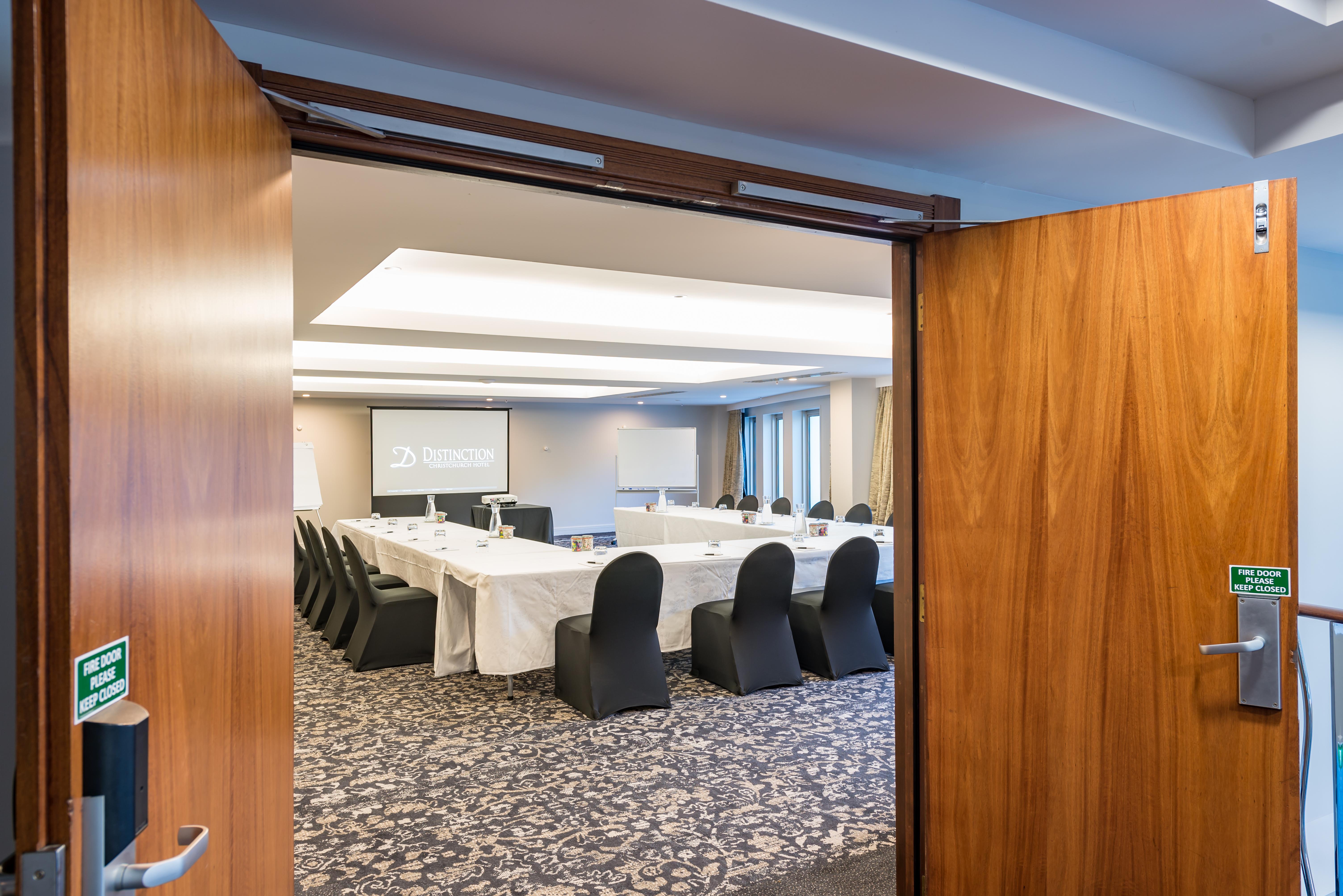 Distinction Christchurch Hotel Экстерьер фото