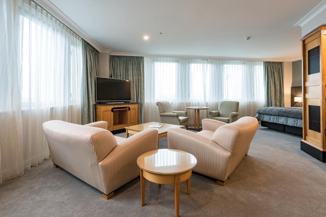 Distinction Christchurch Hotel Экстерьер фото