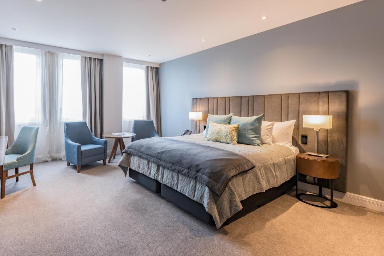 Distinction Christchurch Hotel Экстерьер фото